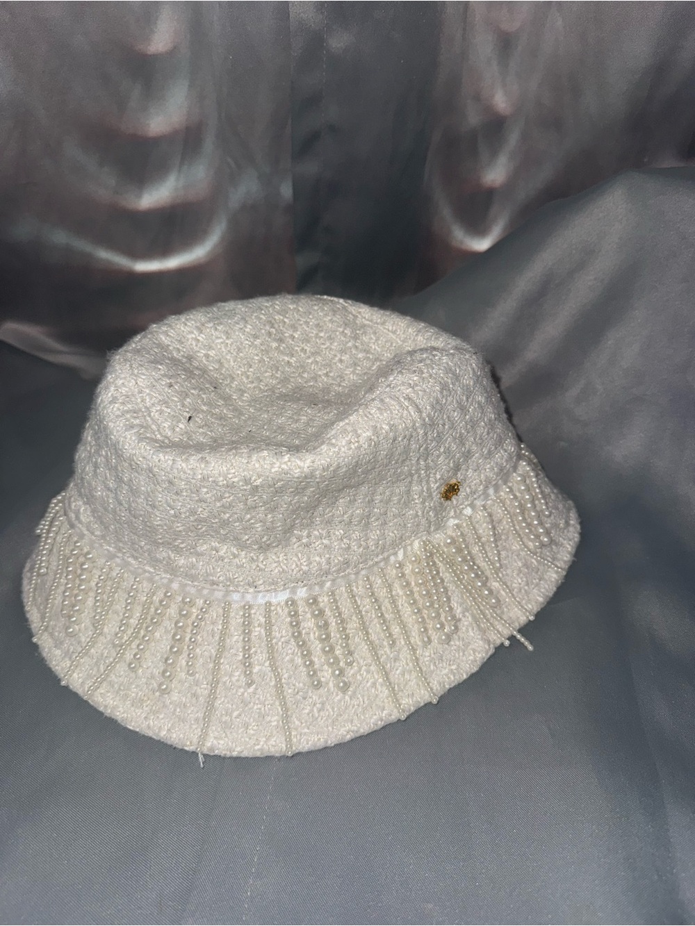 Lele Sadoughi Ivory Pearl Fringe Bucket Hat
